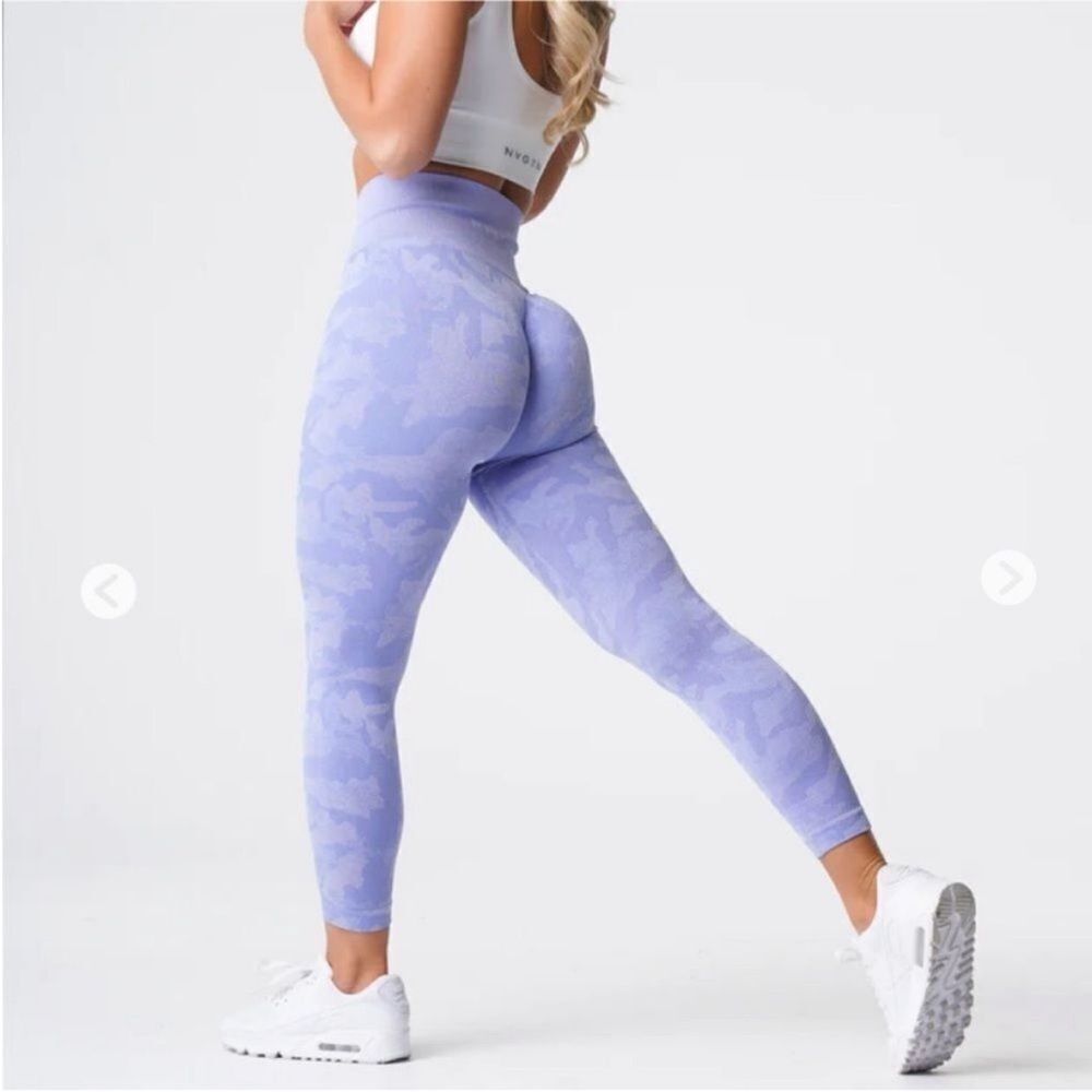 NGTVN Periwinkle Camo Seamless
Leggings